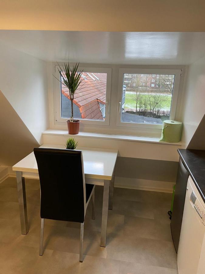 Apartment In - Ruhige Lage Mit Bester Anbindung Neumuenster